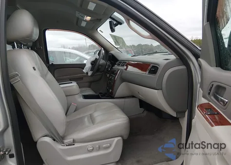 2011 Chevrolet Tahoe Lt z USA, uszkodzony, nr VIN 1GNSKBE05BR329225